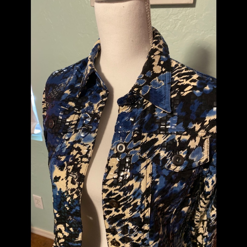 Hearts Of Palm Petite Cropped Jacket